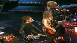 Dixie Chicks - Traveling Soldier (2003) Arrowhead Pond, Anaheim, CA