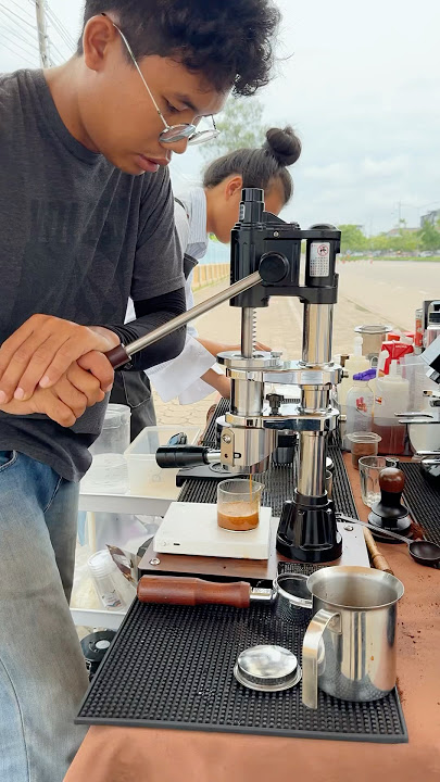 Cool Manual Coffee Machine Brew Anywhere Without Electricity #coffee #coffeelover #coffeeshop #cafe