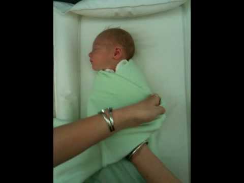 How to Swaddle a baby