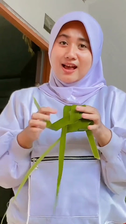 Yang Lagi Viral Nih , Ko Den Tau | Cewe Minang #kodentau #minang #ceweminang #ketupat