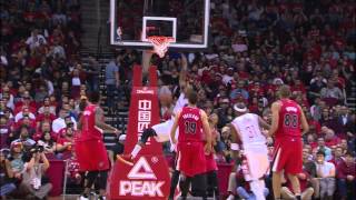 Dwight Howard Reaches to Throw Down the Monster Oop