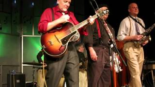 Video thumbnail of "Dave Stuckey & The Hot House Gang - She's In Love With You"