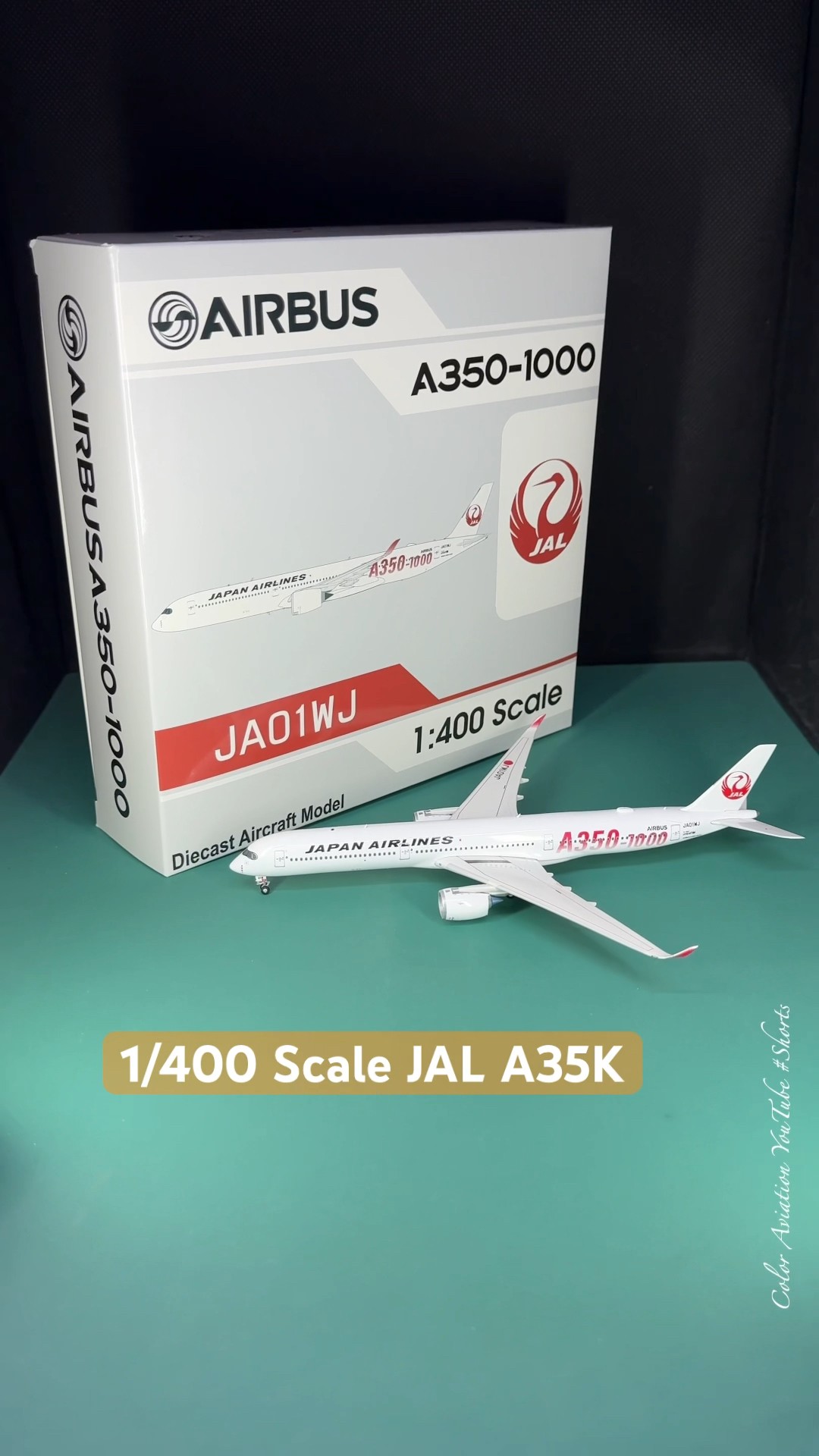1/400 Scale Japan Airlines JAL First Airbus A350-1000 JA01WJ