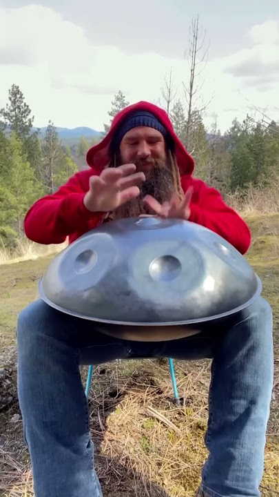 Man Playing a Handpan in the Water Is Chill AQUAMAN Vibes - Nerdist