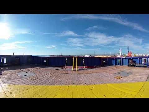 Vídeo: On és la coberta d'un vaixell?