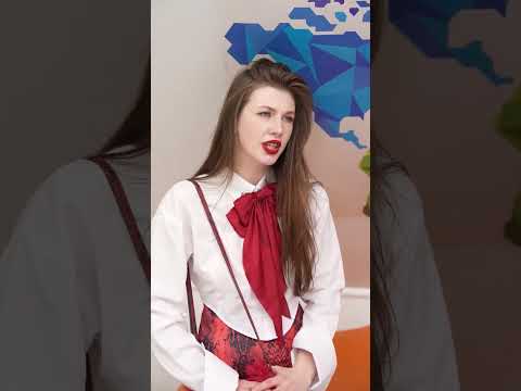 Я Притворяюсь Богатой В Школе!