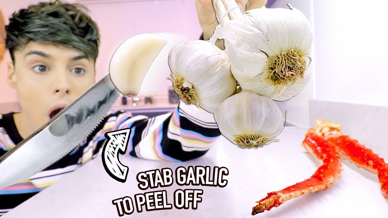 i tested ways to PEEL OFF foods instantly 2 (GARLIC HACK) | Raphael Gomes