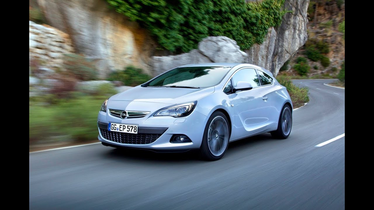 Opel Astra GTC in 60 secondi 