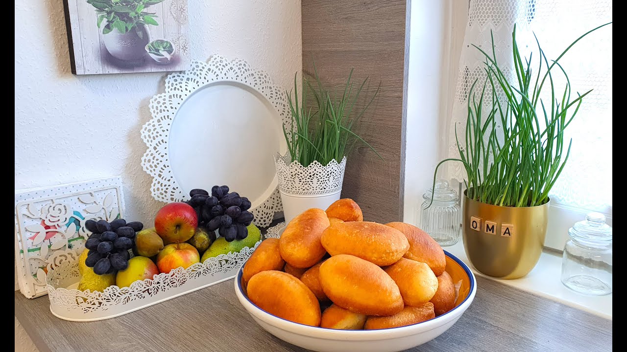 Пирожки  с луком и яйцом!