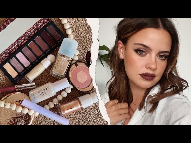 Vampy Plum Autumn Look ‍♀️ | Julia Adams