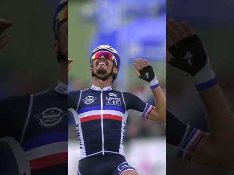 The great entertainer 🌈 When Julian Alaphilippe took back-to-back world titles in 2020 and 2021 🔥
