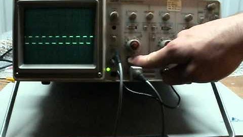 Tektronix 2235