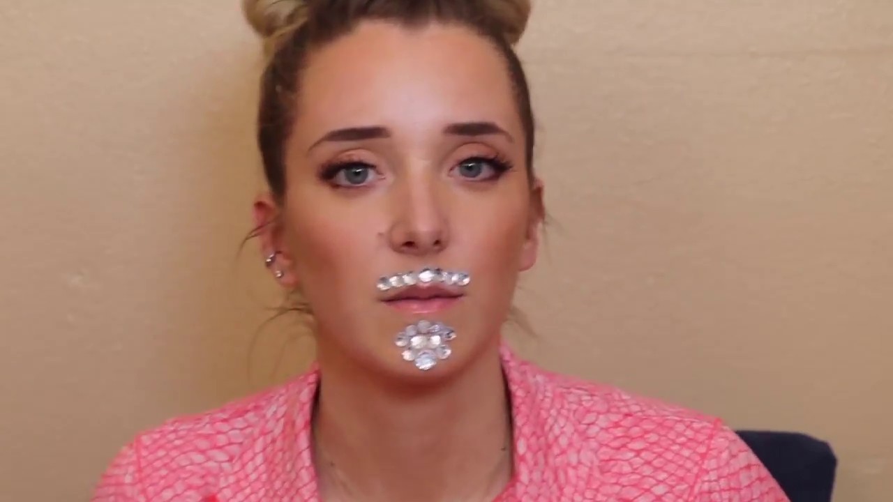 Jenna Marbles Piercings