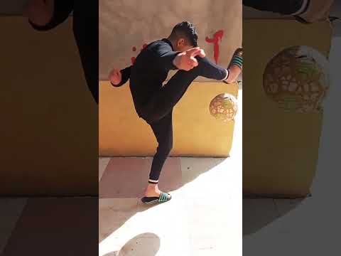 كرة القدم عشق لاينتهي