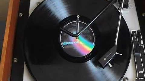 HMV 2042 2015 04 07   01