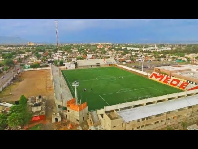 Estadio Pablo Comelli (184) - Club Atlético Talleres (Remedios de Escalada)  - (1080 HD) 