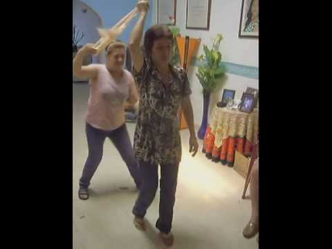 Baile Clara y Nancy.wmv