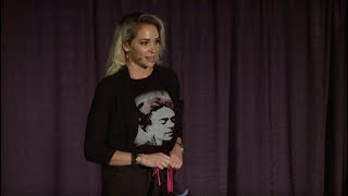 Single Mother Entrepreneurs Rise Up | Aubrey King | TEDxRiverton