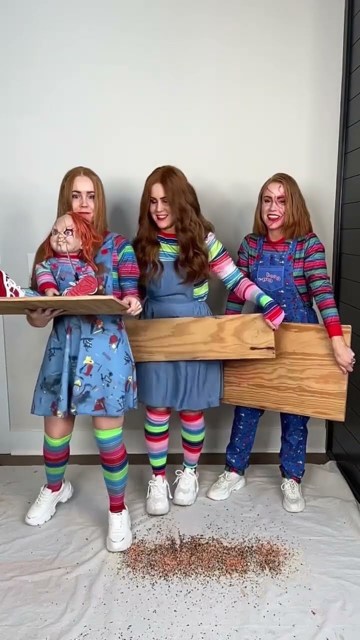 who loves CHUCKY ?? #chucky #halloween
