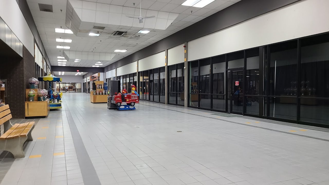 DERELICT A Visit to Green Mountain Mall YouTube