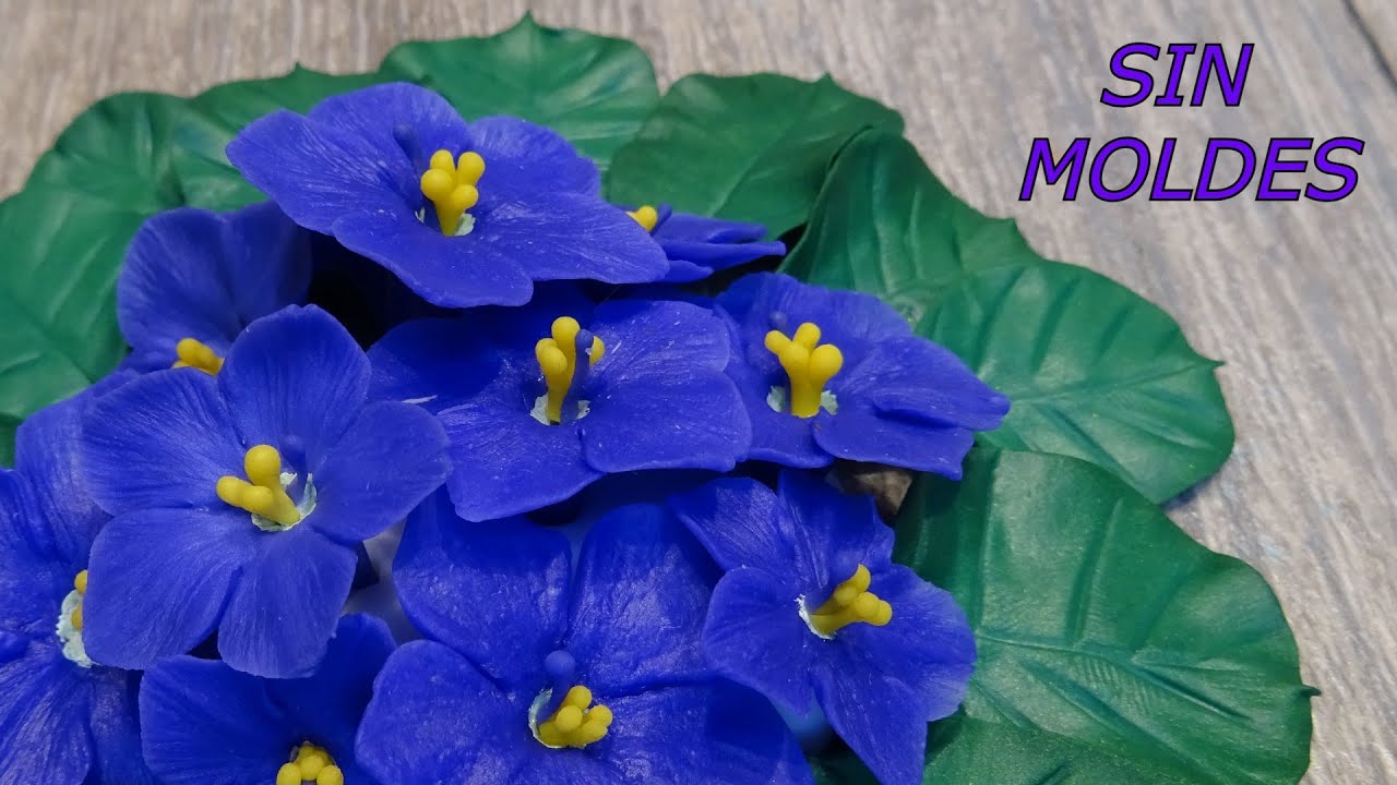 Como hacer flores en porcelana fria SIN MOLDES ? Flor de VIOLETA AFRICANA  - YouTube