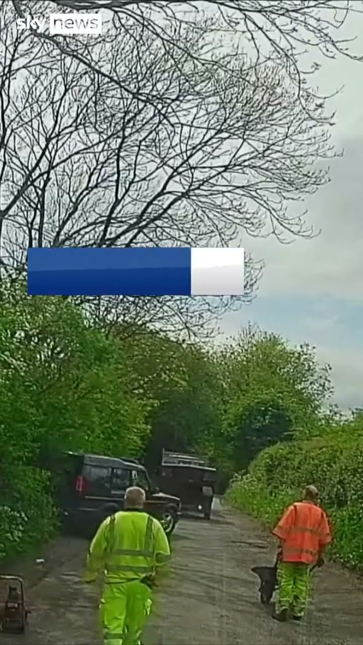 Driver hits road worker after ignoring closure sign