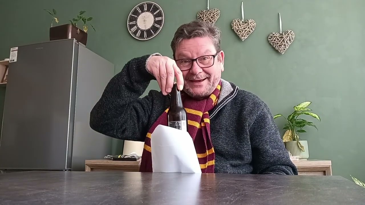 René Beverwijk - Blief stoan (ik moak hom open) (Officiële clip)