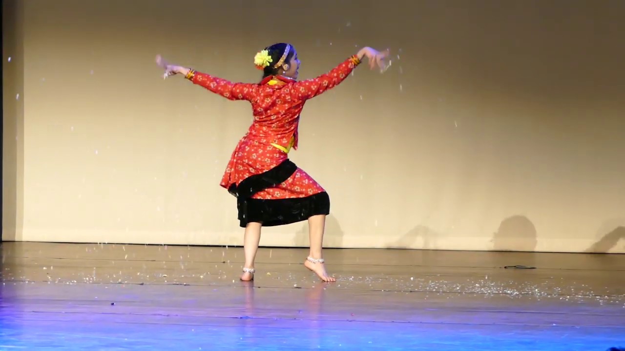 Gauki gori re by Asmita Sapkota from France cultural dance INAS 2019
