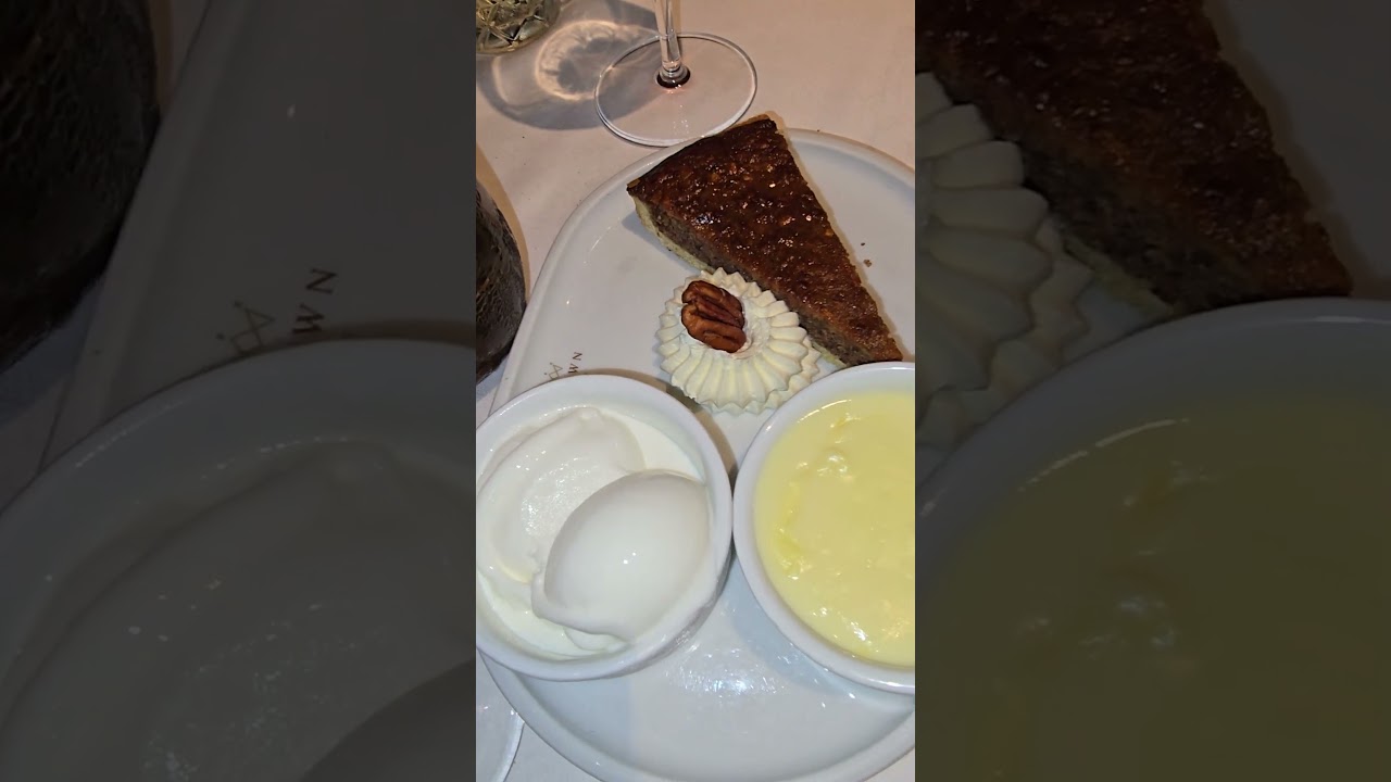 Crown Grill Desserts - Chocolate Mouse and Pecan Pie