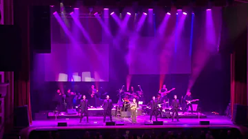 Frankie Valli & The Four Seasons - Who Loves You (San Jose civic concert)