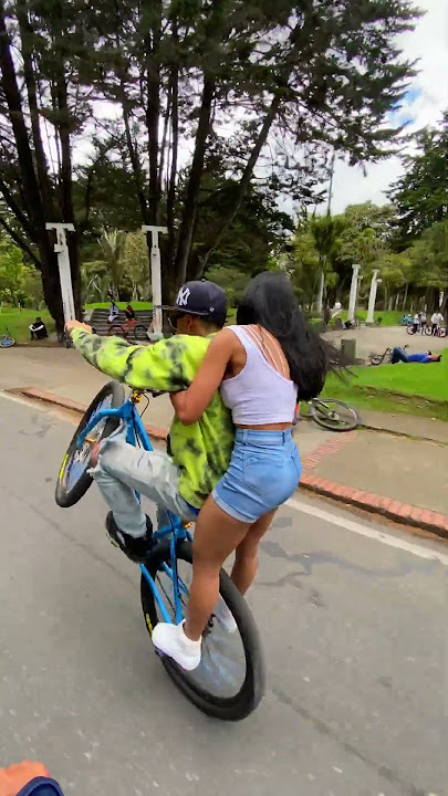 Can you wheelie with Girl on Pegs? #shorts