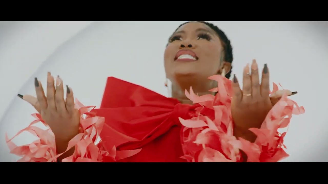 Watch ROSELINE LAYO - ELOTOGNAN (Clip Officiel) on YouTube Watch ROSELINE LAYO - ELOTOGNAN (Clip Officiel) on YouTube