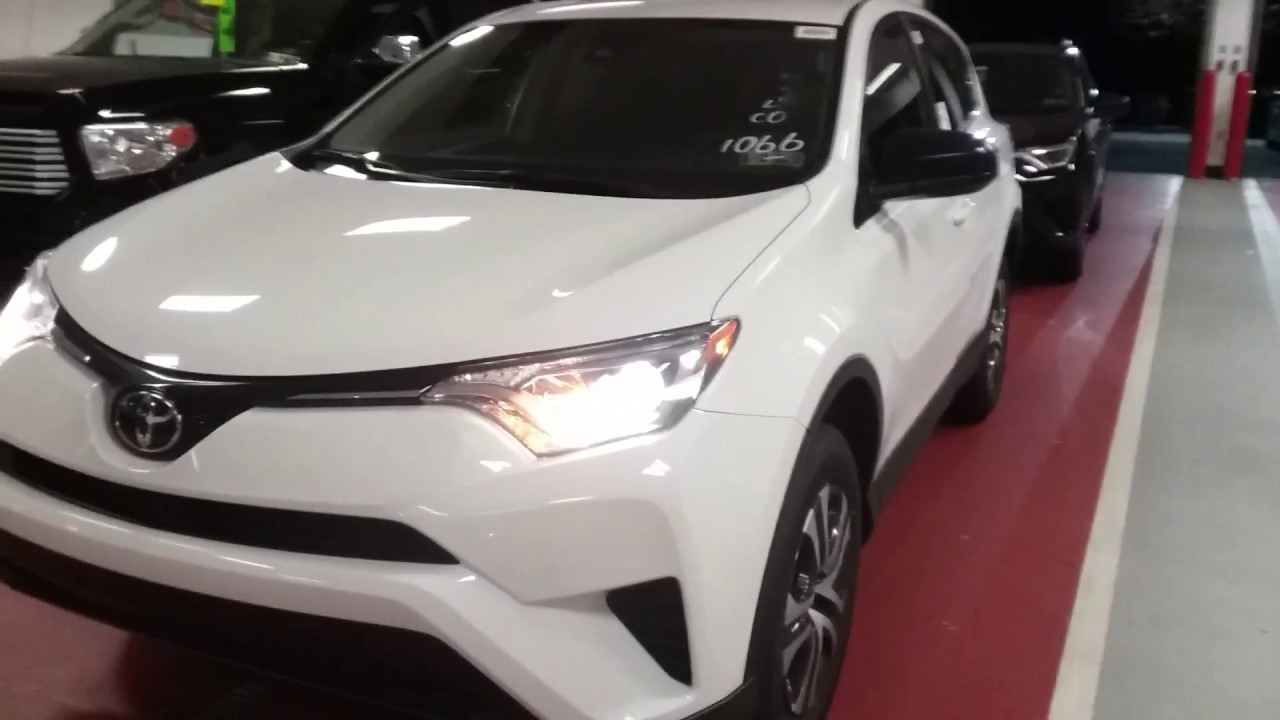 2018 Toyota RAV4 LE