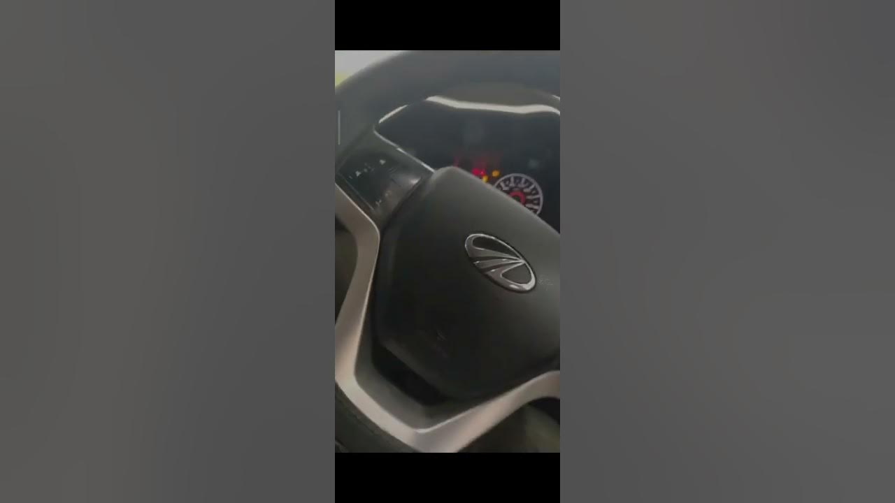 Mahindra kuv 100 missing problem engine light blink #mechanic #trending