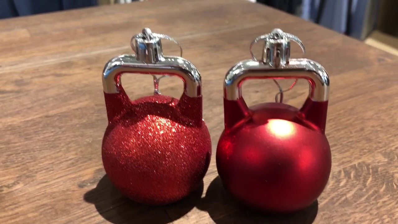 Ved en fejltagelse fup Magnetisk Christmas ornament - Red christmas kettlebells - YouTube
