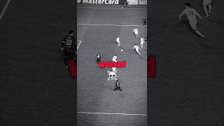 how is this 1000IQ ? #football #viralvideos #goals #highlights #shots #bola