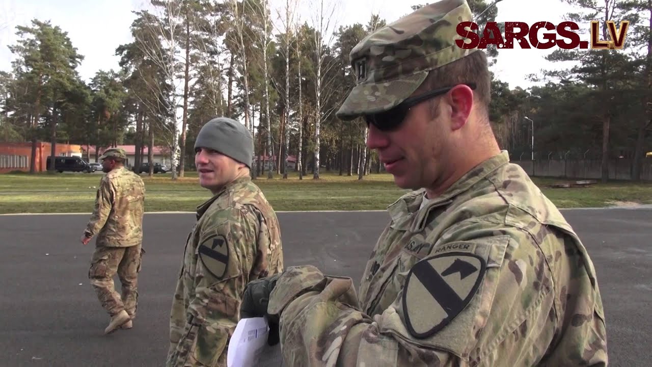 Latvijas, ASV un Norvēģijas karavīri rīko fiziskās izturības un militāro prasmju sacensības