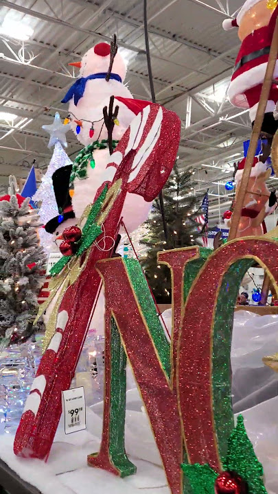 Christmas @lowes #2023