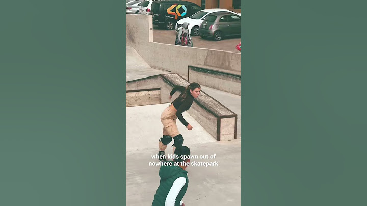 Scooter kid takeover 🫣 #rollerskating #skatepark