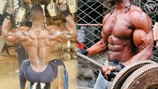 REAL GAINS - TRAINING WITH NO EXCUSES - ULTIMATE GYM MOTIVATION