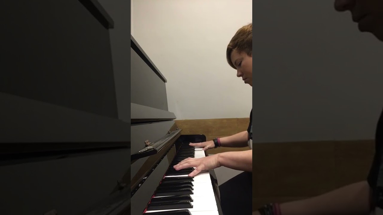 (Vitor Araújo)Valsa pra Lua cover