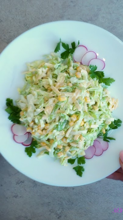 Салат весенний из ранней капусты с сыром/early cabbage salad with ...