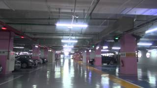 臺鐵臺北車站B1 東區地下停車場