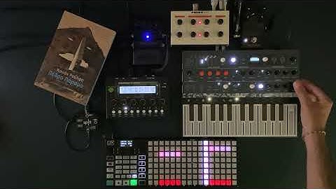 Melodic vibes with Arturia MicroFreak, Audiothingies MicroMonsta & MAM MB33. Sequenced by OXI One