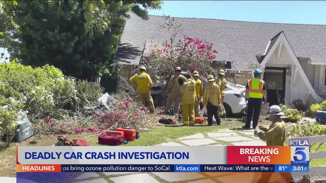 Driver killed after crashing into pole, house - YouTube