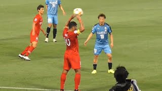 フッキのスローイン集 ファールスロー気味な気が 川崎f Vs 上海上港 等々力陸上競技場 Youtube