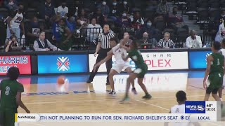 VIDEO: Fight breaks out during Vigor-Anniston semi-final basketball game screenshot 5