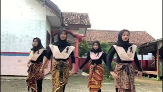 Tari nirmala(XII mipa 3)