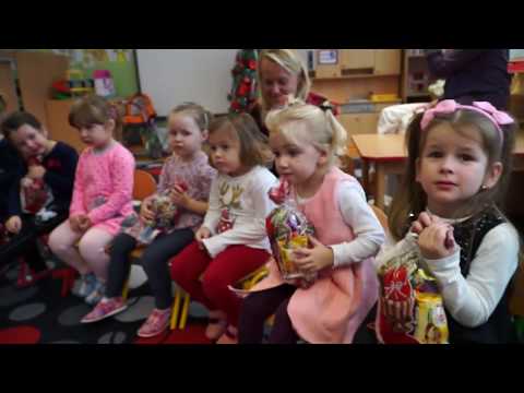 Video: Kalenie Detí V Materskej škole
