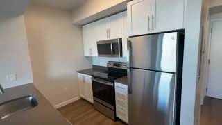 T2011 - Tower Studio 534 sqft. - Signature